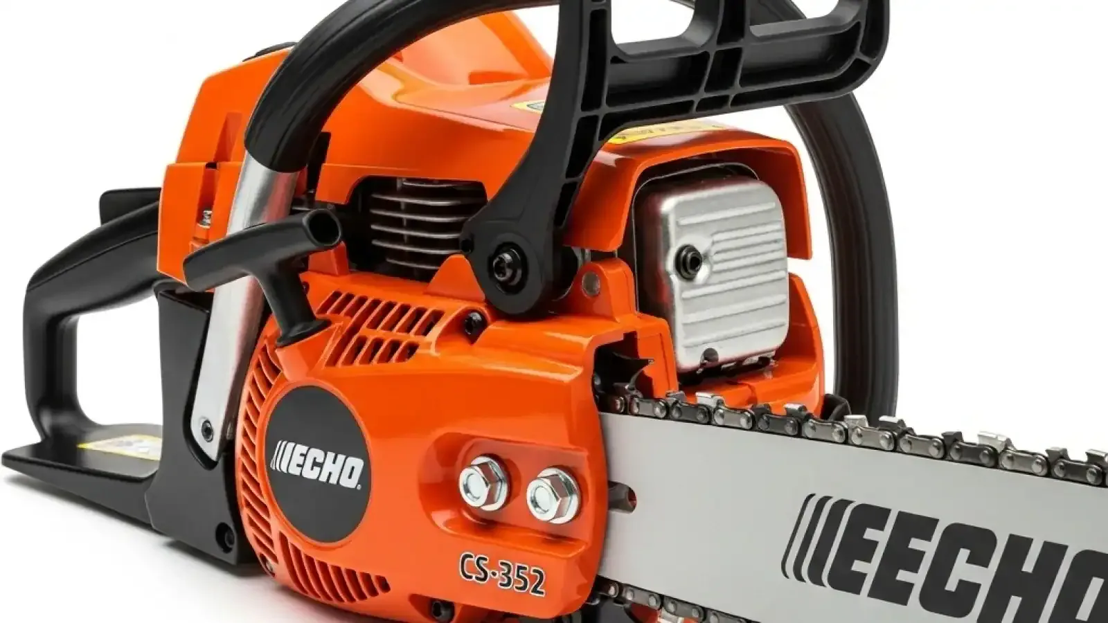 The Lightweight Warrior: An In-Depth Echo CS 352 Chainsaw Review
