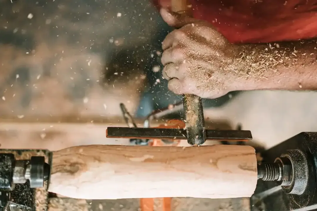 Chainsaw Bar Covers and Scabbards: Essential Protection for Your Tool and You