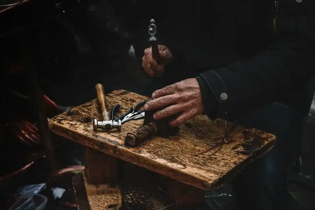 Manual vs. Electric Chainsaw Sharpeners: Which is Right for You?