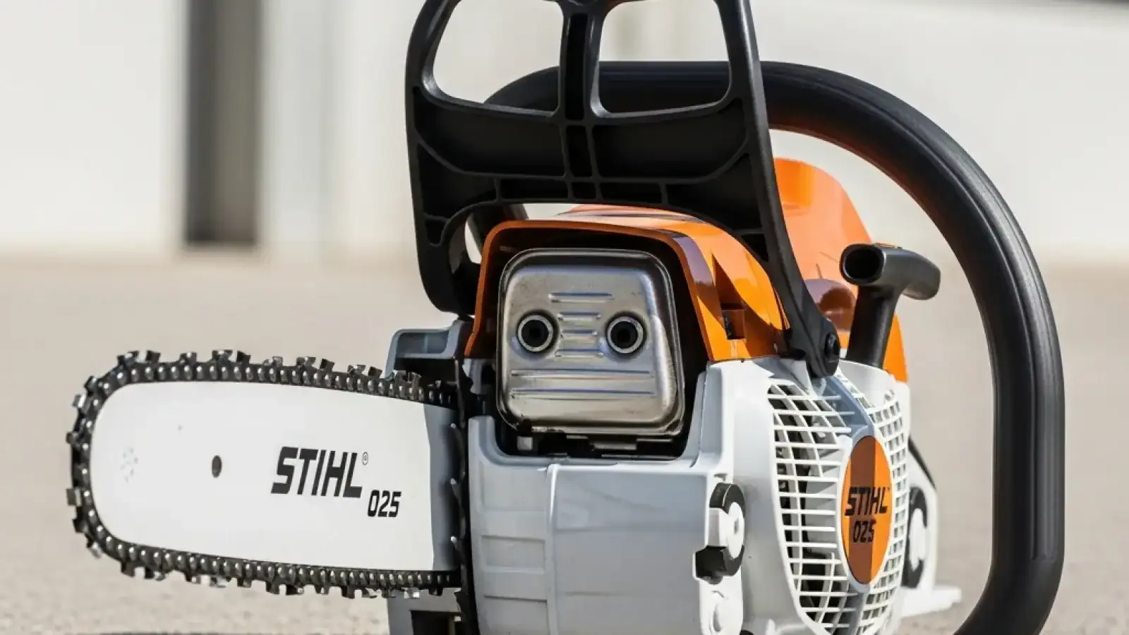 Stihl 025 Chainsaw, Specs & Manual & Best Review
