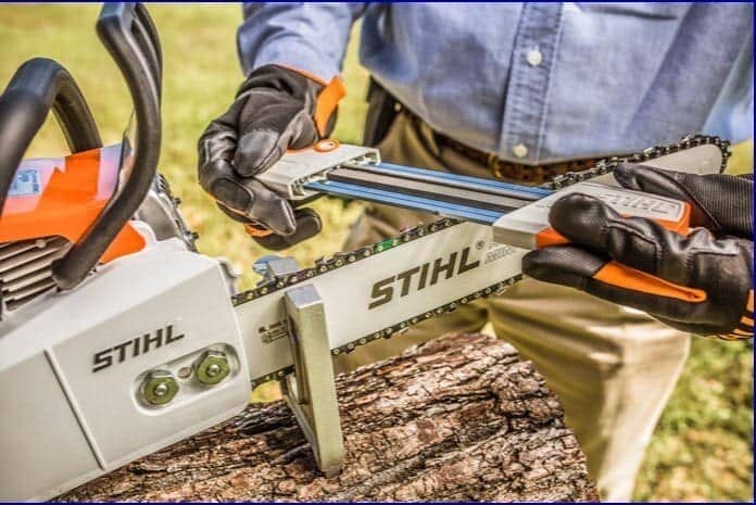 How To Sharpen A Chainsaw With Chainsaw File? **Best Review